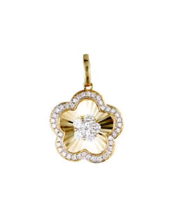 18K 0.33 Ct. Tw. Diamond Pendant Women